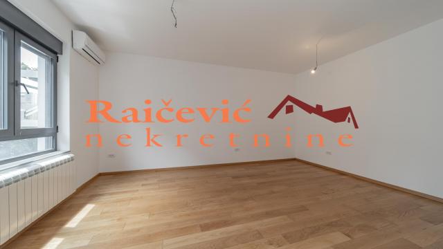 Stan, Trosoban, Prodaja, 70m2, Banovo brdo, Čukarica, Bore Markovica