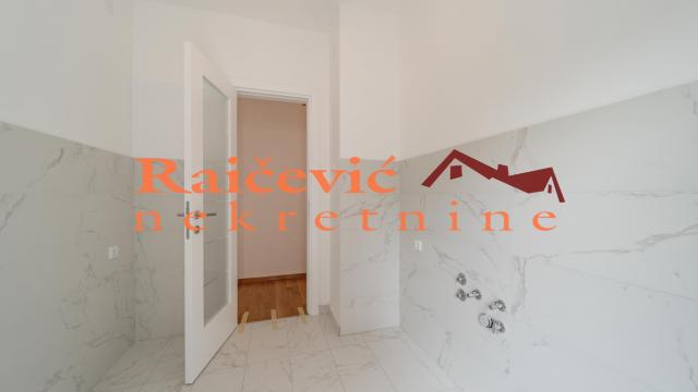 Stan, Trosoban, Prodaja, 70m2, Banovo brdo, Čukarica, Bore Markovica