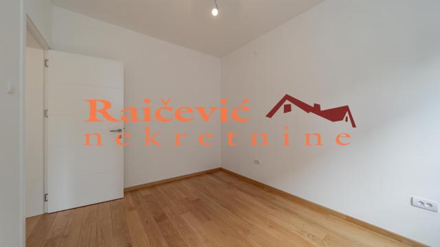 Stan, Trosoban, Prodaja, 70m2, Banovo brdo, Čukarica, Bore Markovica