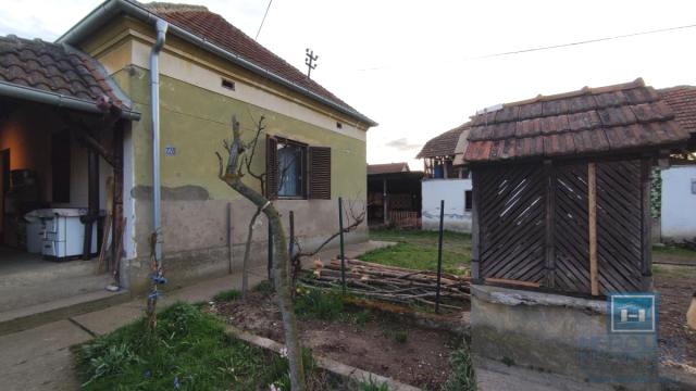 Kuća, Trosoban, Prodaja, 106m2, Tečić, Okolno mesto, Rekovac