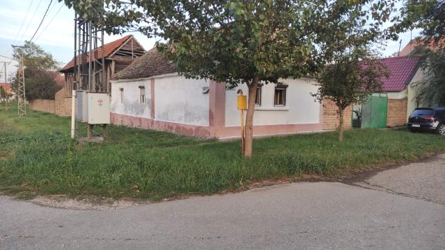 Kuća, Trosoban, Prodaja, 84m2, Banatsko Novo Selo, Okolno mesto, Proleterska 31