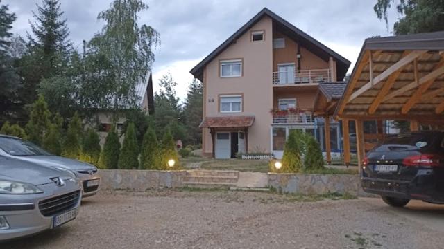 Kuća, Petosoban i veći, Prodaja, 300m2, Mijaila Radovica