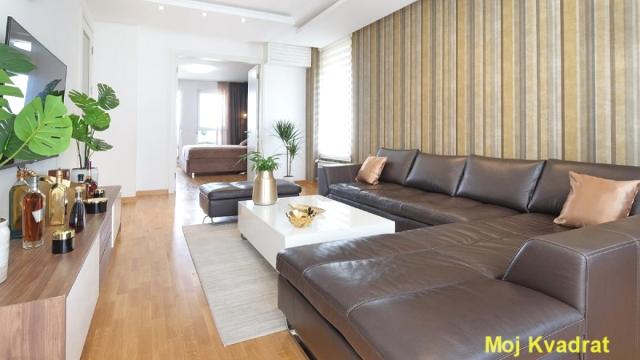 Stan, Trosoban, Prodaja, 101m2, Blok 67 (Belvil), Novi Beograd, Jurija Gagarina