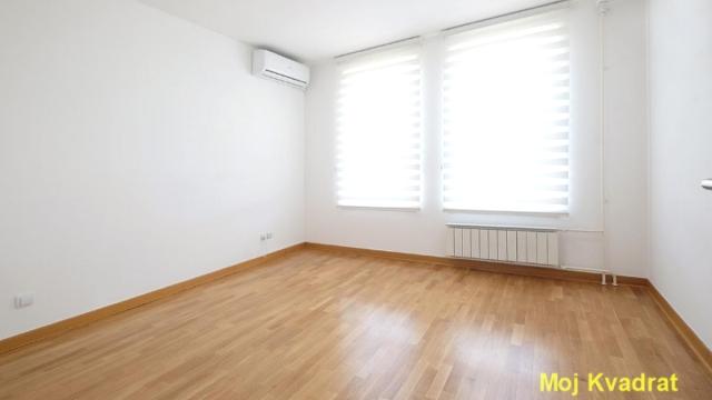 Stan, Trosoban, Prodaja, 101m2, Blok 67 (Belvil), Novi Beograd, Jurija Gagarina