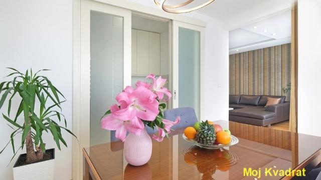 Stan, Trosoban, Prodaja, 101m2, Blok 67 (Belvil), Novi Beograd, Jurija Gagarina