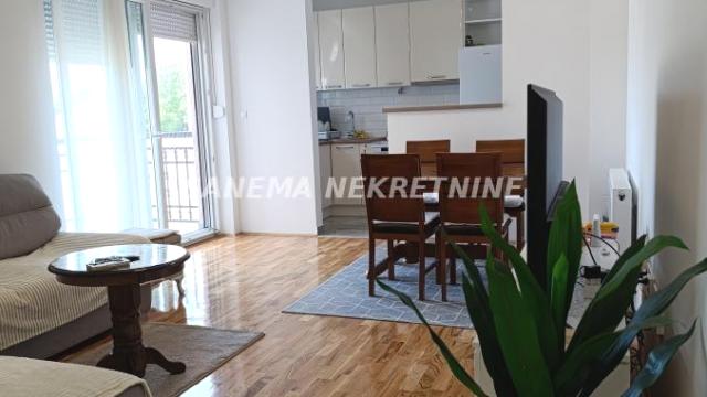 Stan, Dvosoban, Prodaja, 50m2, Centar, Gradska lokacija, Sombor