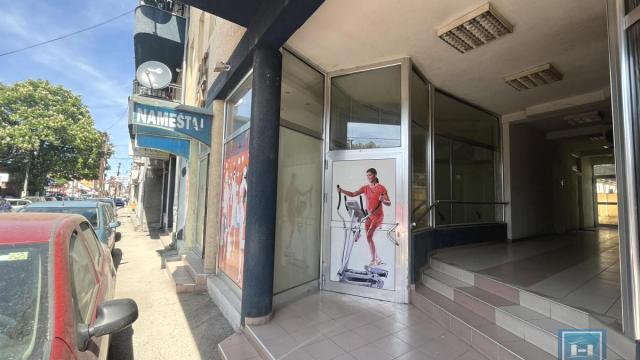 Poslovni prostor, Prodaja, 46m2, Centar, Gradska lokacija, Jagodina