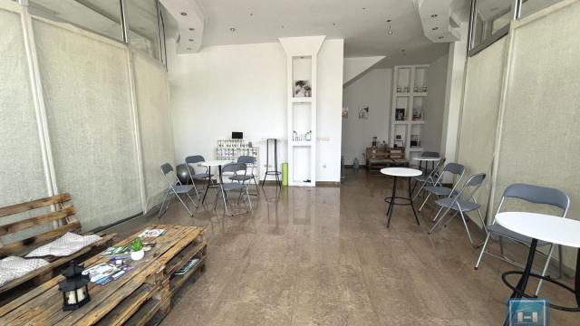Poslovni prostor, Prodaja, 46m2, Centar, Gradska lokacija, Jagodina