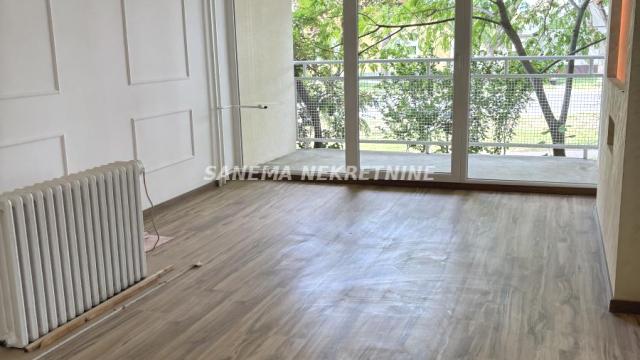 Stan, Trosoban, Prodaja, 90m2, Logor, Gradska lokacija, Sombor