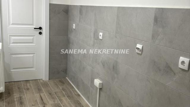 Stan, Trosoban, Prodaja, 90m2, Logor, Gradska lokacija, Sombor