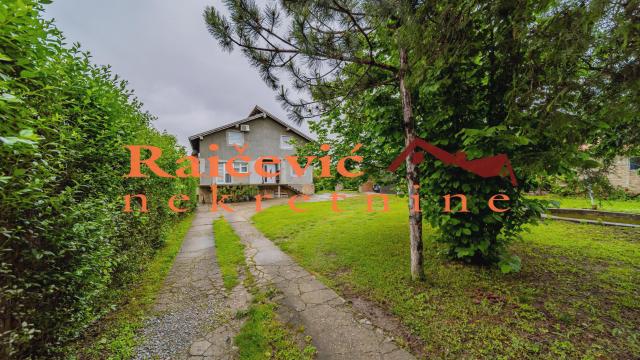 Kuća, Prodaja, 299m2, Novosadski put