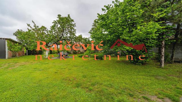Kuća, Prodaja, 299m2, Novosadski put