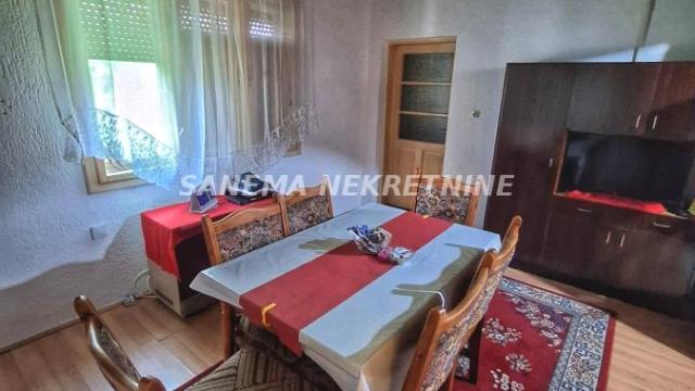 Kuća, Dvosoban, Prodaja, 80m2, Trepča naselje, Gradska lokacija, Sombor