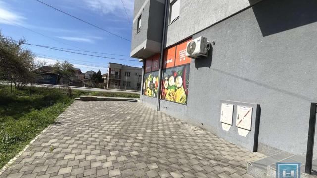 Poslovni prostor, Izdavanje, 283m2, Centar, Gradska lokacija, Jagodina