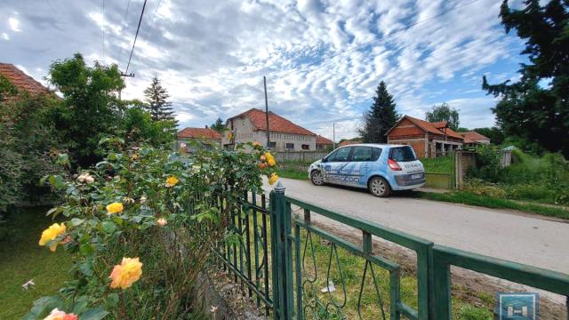 Kuća, Dvoiposoban, Prodaja, 81m2, Medjureč, Okolno mesto, Jagodina