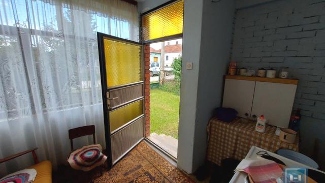 Kuća, Dvoiposoban, Prodaja, 81m2, Medjureč, Okolno mesto, Jagodina