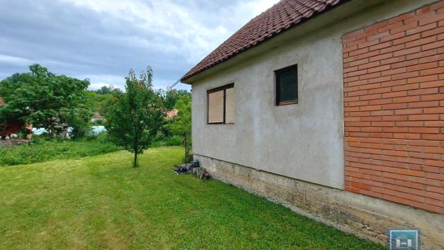 Kuća, Dvoiposoban, Prodaja, 81m2, Medjureč, Okolno mesto, Jagodina