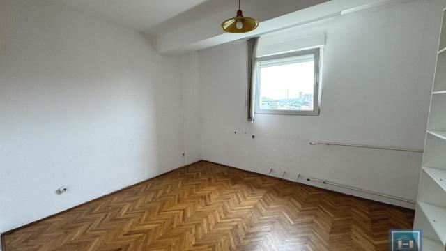 Stan, Trosoban, Prodaja, 70m2, Centar, Gradska lokacija, Jagodina