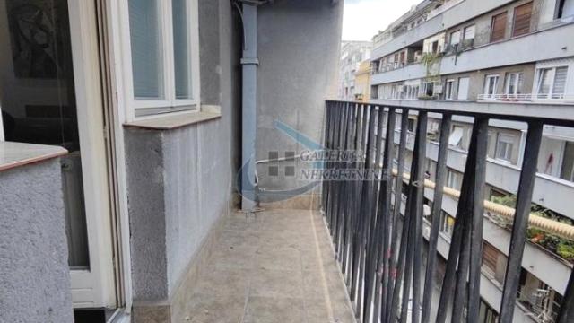 Stan, Dvoiposoban, Izdavanje, 52m2, Slavija, Vračar, Makenzijeva