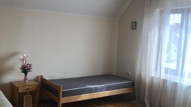 Kuća, Izdavanje, 300m2, Konjarnik, Voždovac, Avrama Petronijevića