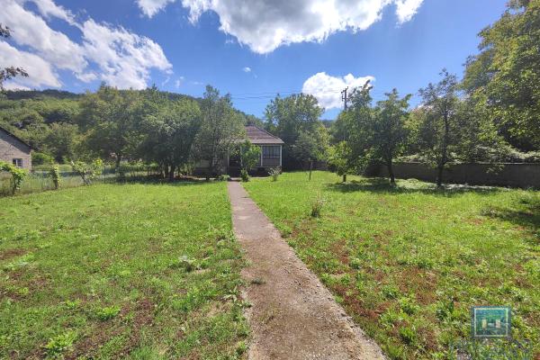 prodaja, kuca,
lovci-opstina-jagodina, 578334, kuca