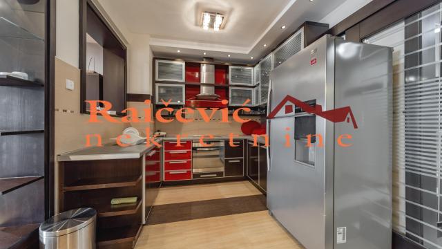 Stan, Trosoban, Izdavanje, 118m2, Centar, Stari grad, Strahinjica bana