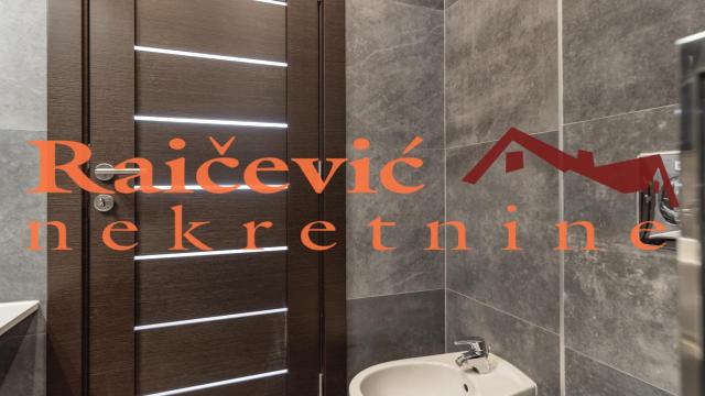 Stan, Trosoban, Izdavanje, 118m2, Centar, Stari grad, Strahinjica bana