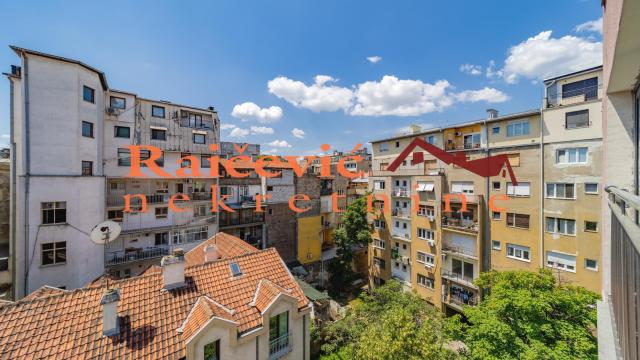 Stan, Trosoban, Izdavanje, 118m2, Centar, Stari grad, Strahinjica bana