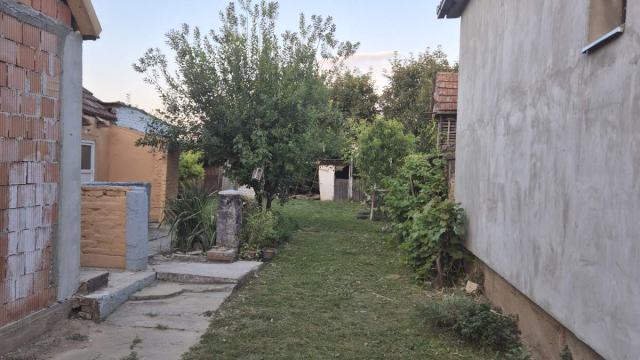 Kuća, Petosoban, Prodaja, 100m2, Krčedin, Okolno mesto, Milorada Grujica