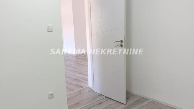 Kuća, Trosoban, Prodaja, 85m2, Selenča, Gradska lokacija, Sombor