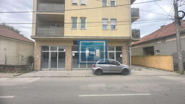 Poslovni prostor, Prodaja, 85m2, Centar, Gradska lokacija, Ćuprija