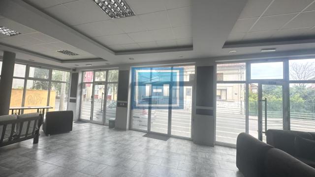 Poslovni prostor, Prodaja, 85m2, Centar, Gradska lokacija, Ćuprija