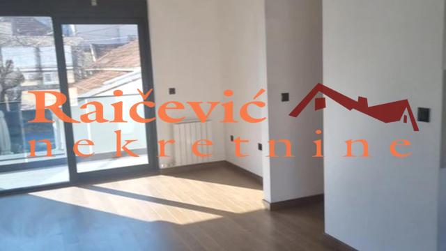 Stan, Trosoban, Prodaja, 68m2, SC Vračar, Vračar, Juzni bulevar