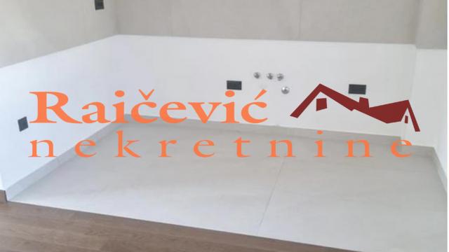 Stan, Trosoban, Prodaja, 68m2, SC Vračar, Vračar, Juzni bulevar