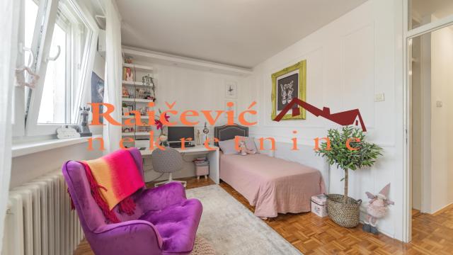 Stan, Troiposoban, Prodaja, 93m2, Bežanijska kosa 1, Novi Beograd, Kolumbova
