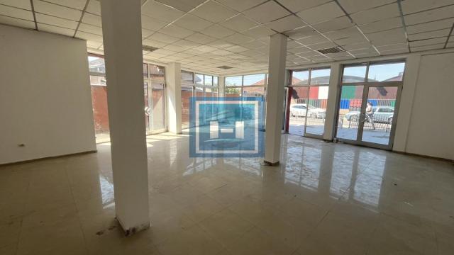 Poslovni prostor, Prodaja, 77m2, Centar, Gradska lokacija, Jagodina