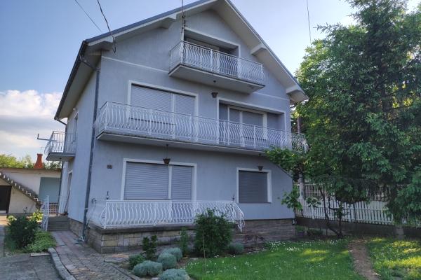 prodaja, kuca,
topola, 627348, petosoban-i-veci-milovana-milovanovica