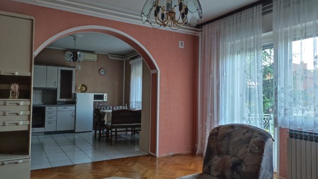 Kuća, Petosoban i veći, Prodaja, 150m2, Milovana Milovanovica