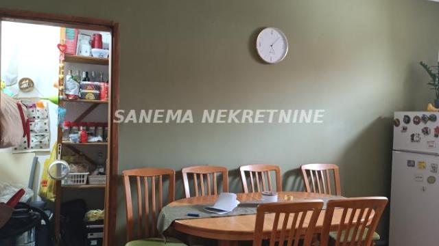 Kuća, Trosoban, Prodaja, 150m2, Josićko naselje, Gradska lokacija, Sombor