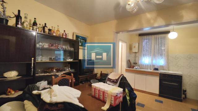 Kuća, četvorosoban, Prodaja, 200m2, Majur, Okolno mesto, Jagodina