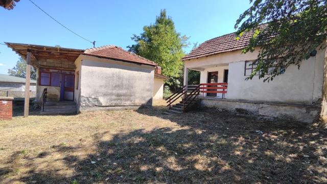 Kuća, četvorosoban, Prodaja, 80m2, Ribnik, Okolno mesto, Jagodina