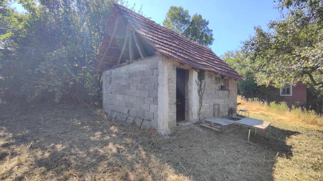 Kuća, četvorosoban, Prodaja, 80m2, Ribnik, Okolno mesto, Jagodina