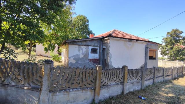 Kuća, četvorosoban, Prodaja, 80m2, Ribnik, Okolno mesto, Jagodina