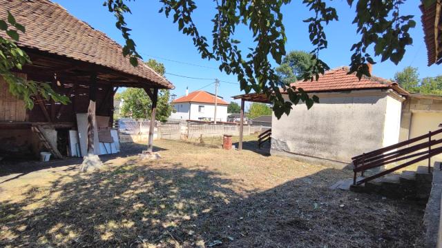 Kuća, četvorosoban, Prodaja, 80m2, Ribnik, Okolno mesto, Jagodina