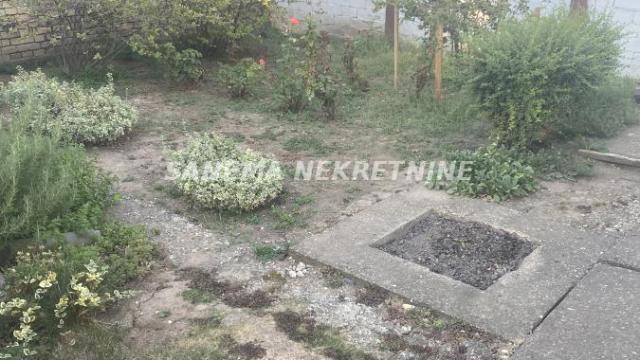 Kuća, četvorosoban, Prodaja, 101m2, Selenča, Gradska lokacija, Sombor