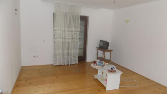 Kuća, Dvosoban, Prodaja, 360m2, Gloždak, Gradska lokacija, Paraćin