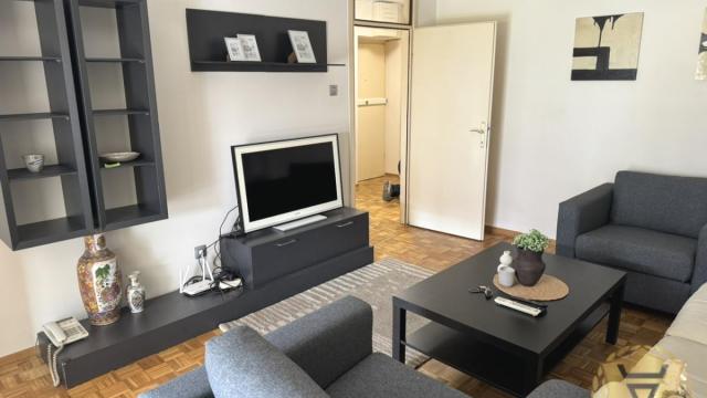 Stan, Dvoiposoban, Izdavanje, 70m2, Blok 63, Novi Beograd, Gandijeva