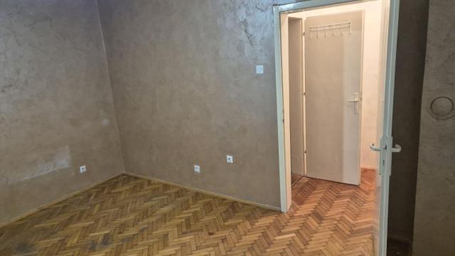 Poslovni prostor, Garsonjera, Izdavanje, 19m2, Centar, Gradska lokacija, Jagodina