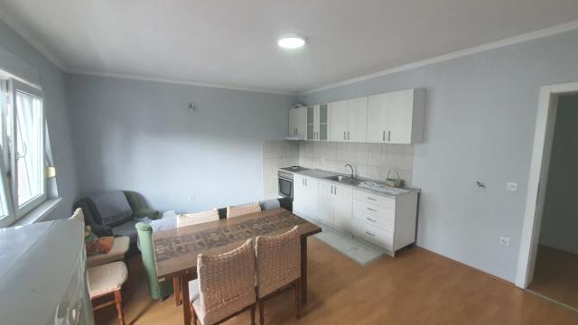 Stan, Dvoiposoban, Izdavanje, 61m2, Centar, Gradska lokacija, Jagodina