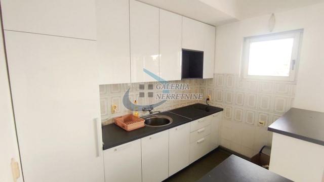 Stan, četvorosoban, Prodaja, 176m2, Bioskop Voždovac, Voždovac, Esad Pašina